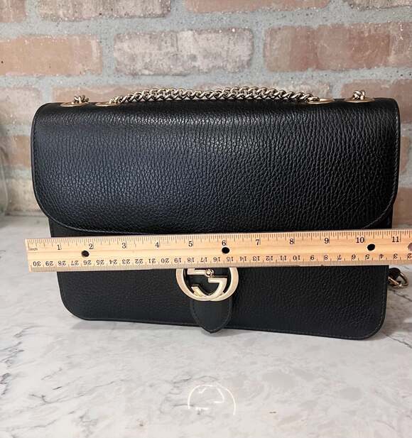 Black Gucci Interlocking G shoulder bag - Picture 11 of 12